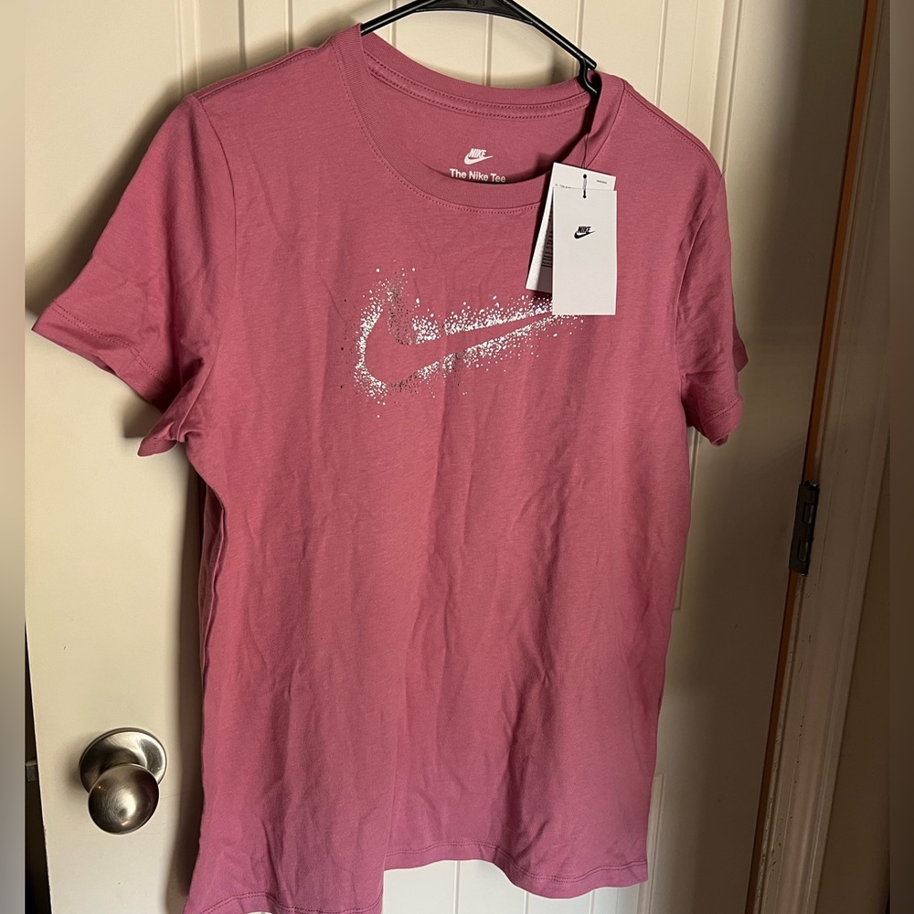 Nike large pink t shirt